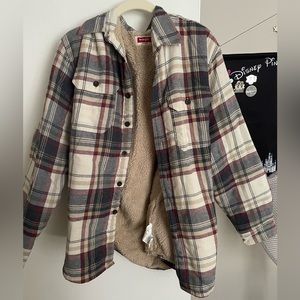 Wrangler Sherpa plaid jacket